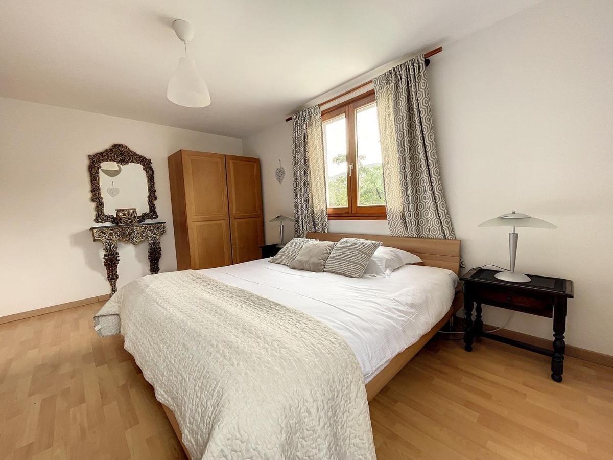 Appartement 2 Chambres Au Coeur Du Vignoble Avec Terrasse รีควีร์ ภายนอก รูปภาพ